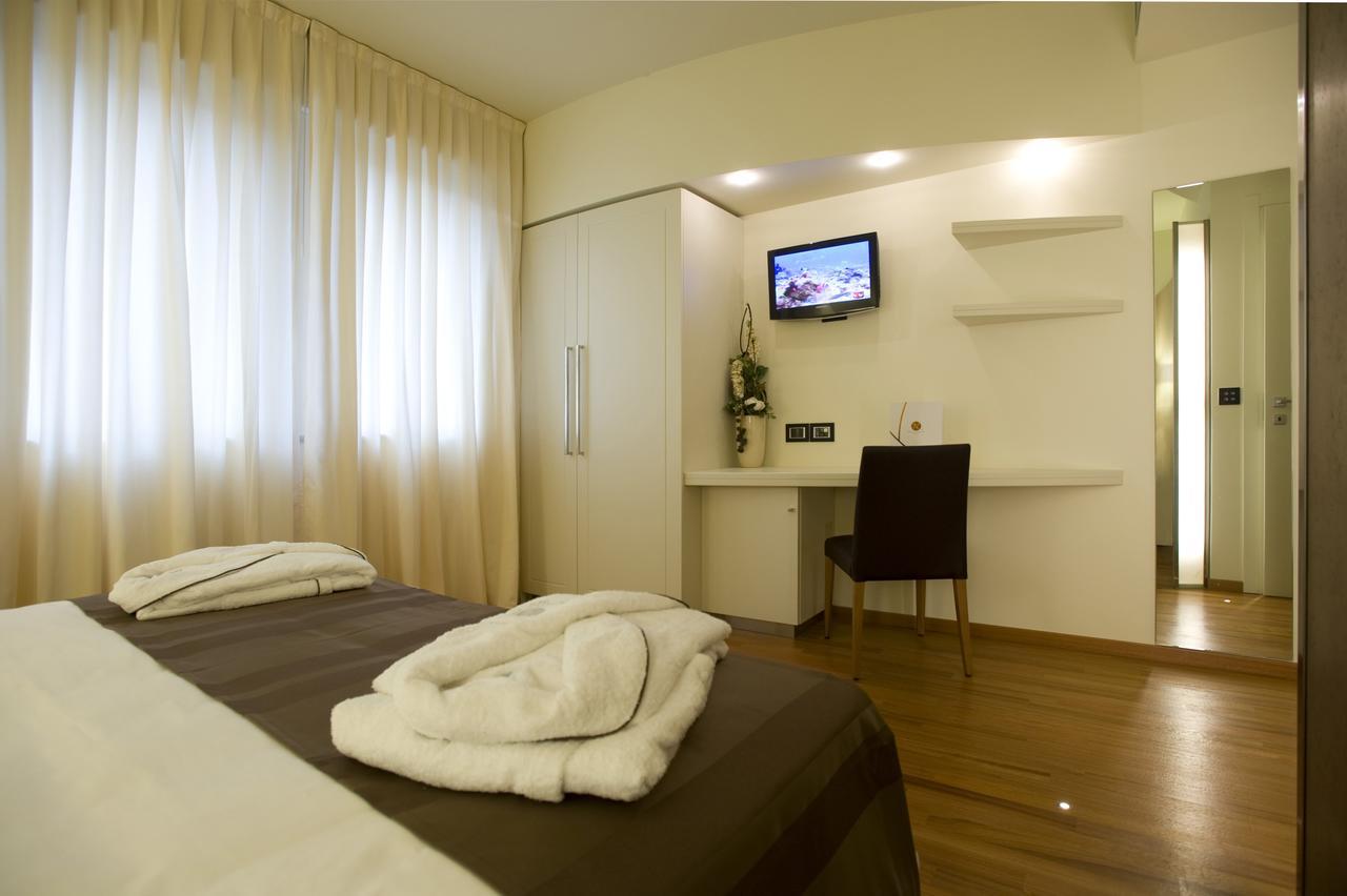 Hotel Napoleon Cherasco Εξωτερικό φωτογραφία